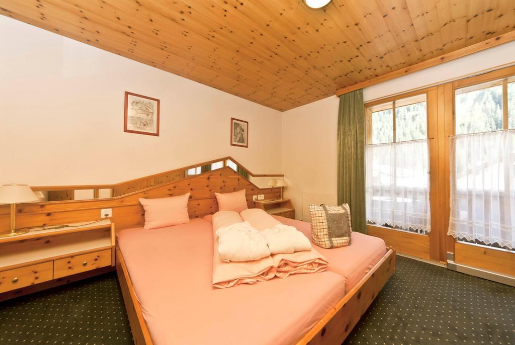 Appartement Laerchenhof Samnaun Rum bild